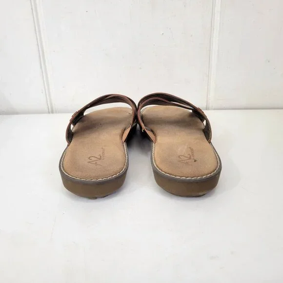 A2 By Aerosoles Women's Brown Slide Sandals With Faux Leather Cross Straps & Cus - Picture 4 of 6